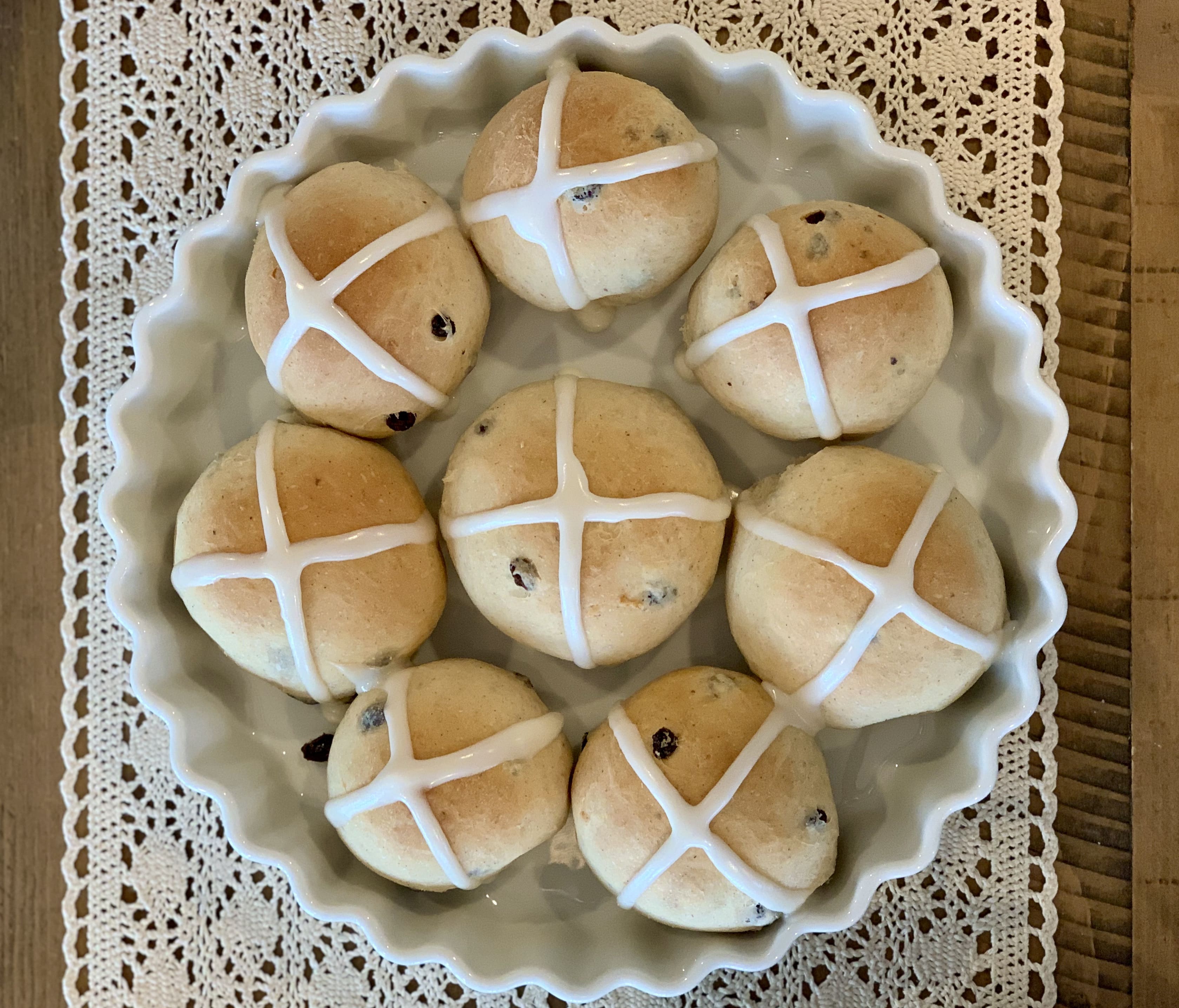 Easy Easter Hot Cross Buns