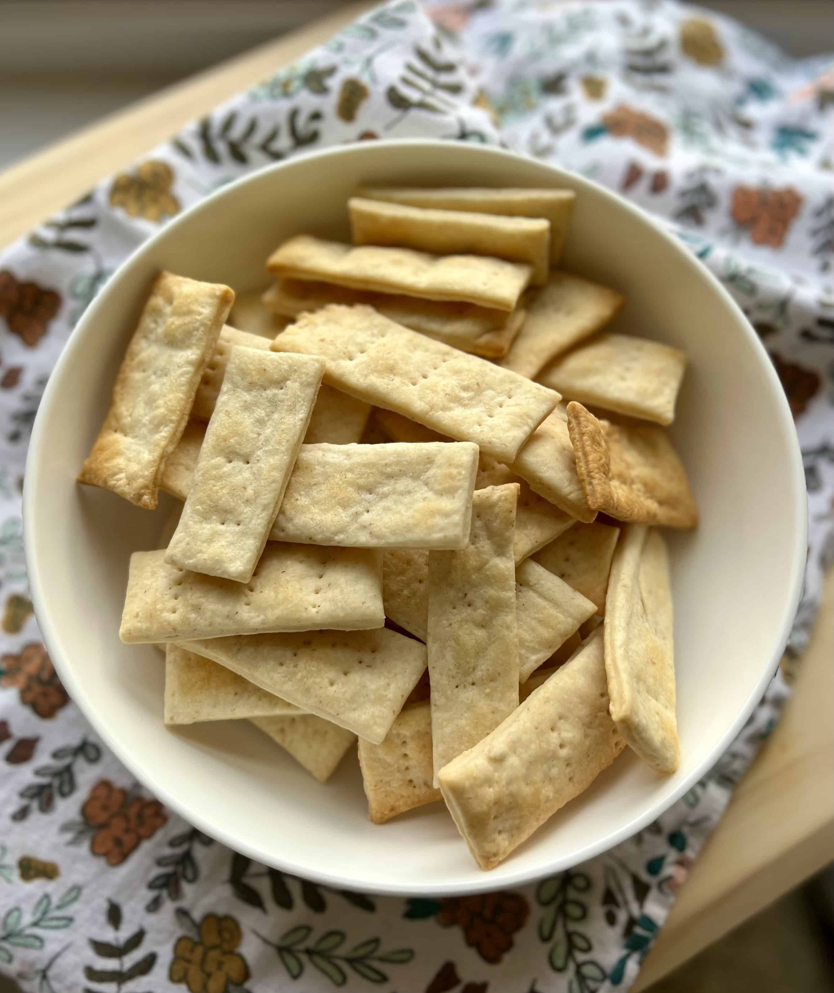 Buttery Sourdough Discard Crackers